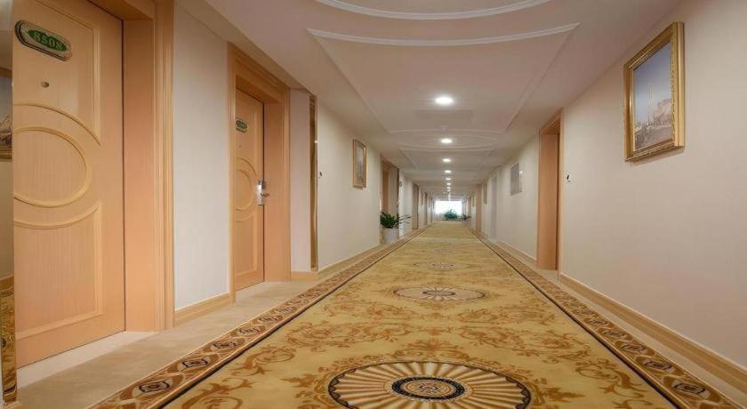 Greentree Inn Shenzhen Dongmen Business Hotel Buitenkant foto